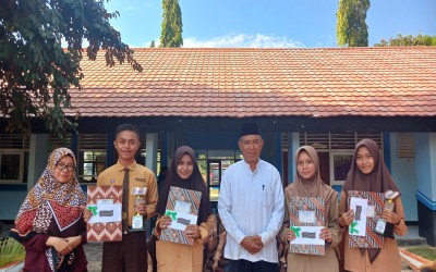 SISWA SMA Negeri 5 Kabupaten Tangerang RAIH JUARA DI MTQ TINGKAT Kabupaten Tangerang
